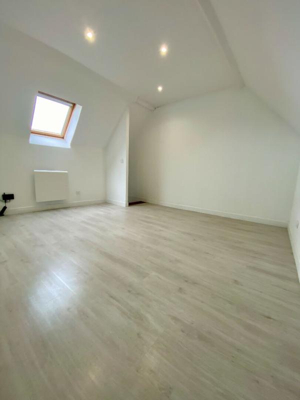 COLLEVILLE-MONTGOMERY Appartement Colleville Montgomery 4 pièce(s) 88 m2 utile 7