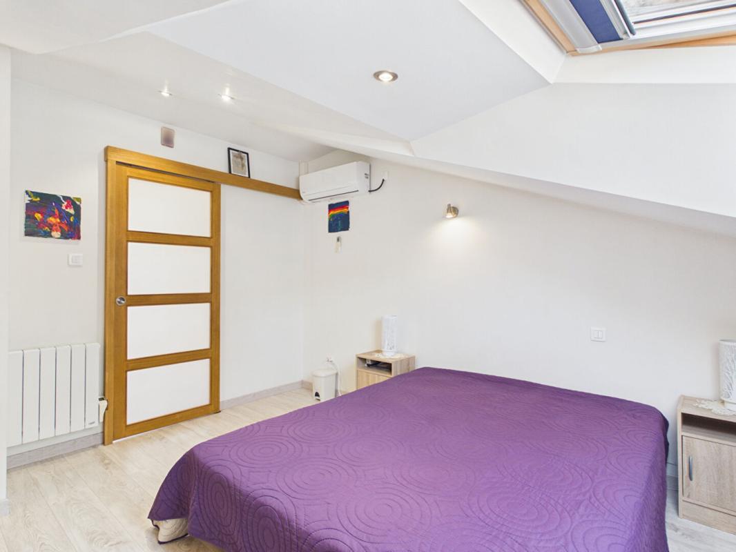 BESSEGES BESSEGES (30160)Appartement  5 pièce(s) 121 m2 8