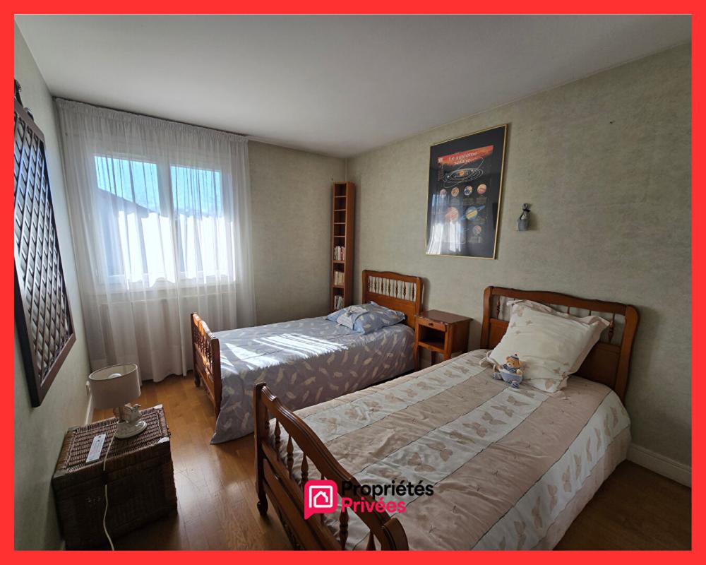 LIVRY-GARGAN 93190 LIVRY-GARGAN - Maison 6 pieces 138.67 m² - 4 chambres - 1 Bureau - Jardin - Double Garage 11