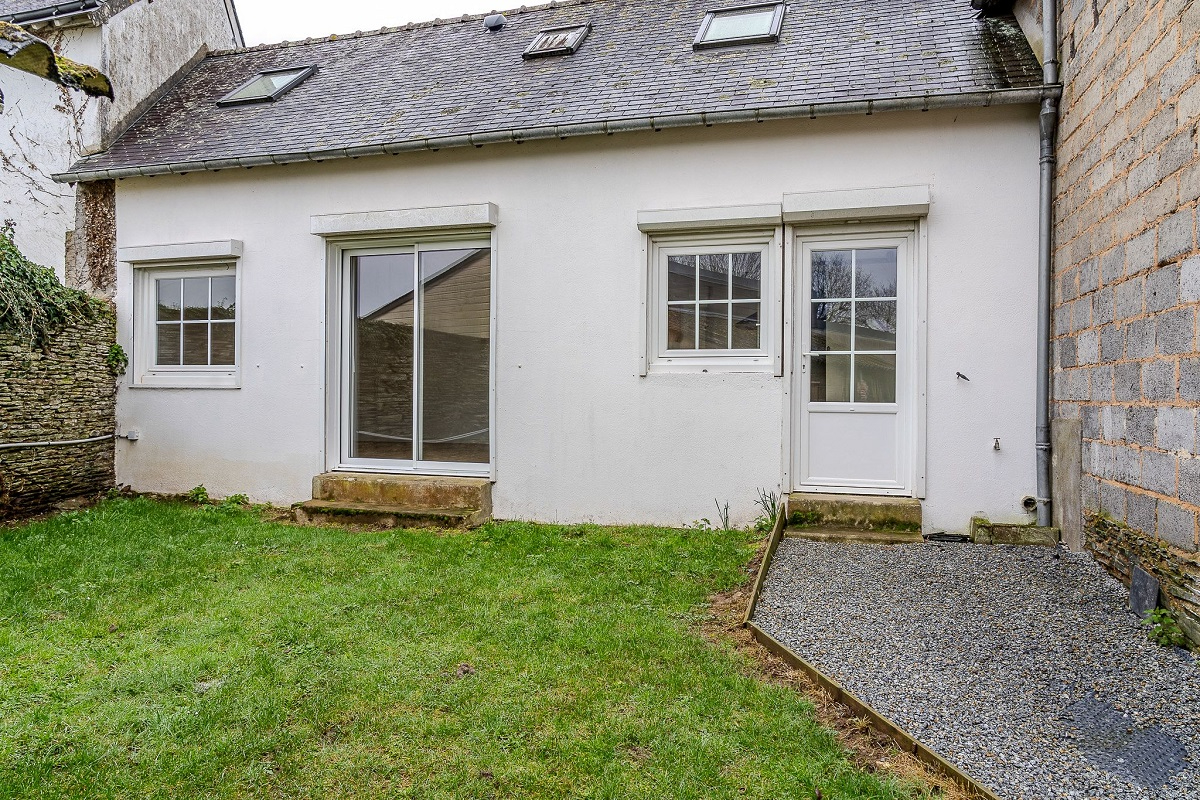 PLOERMEL Maison de ville  PLOERMEL 3 pièce(s) 105 m2 10