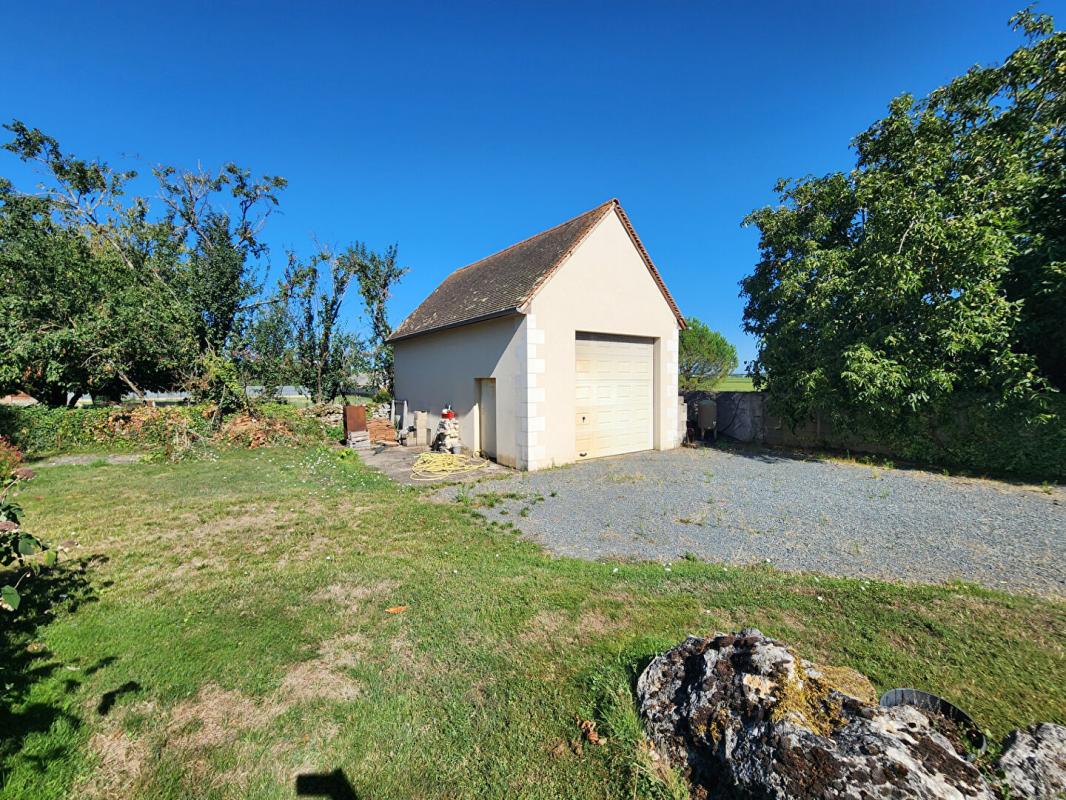 ESVRES Maison Esvres 7 pièce(s) 246 m2 3