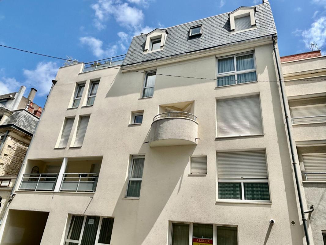 NEVERS Nevers Très Bel Appartement 162.69 m2 1