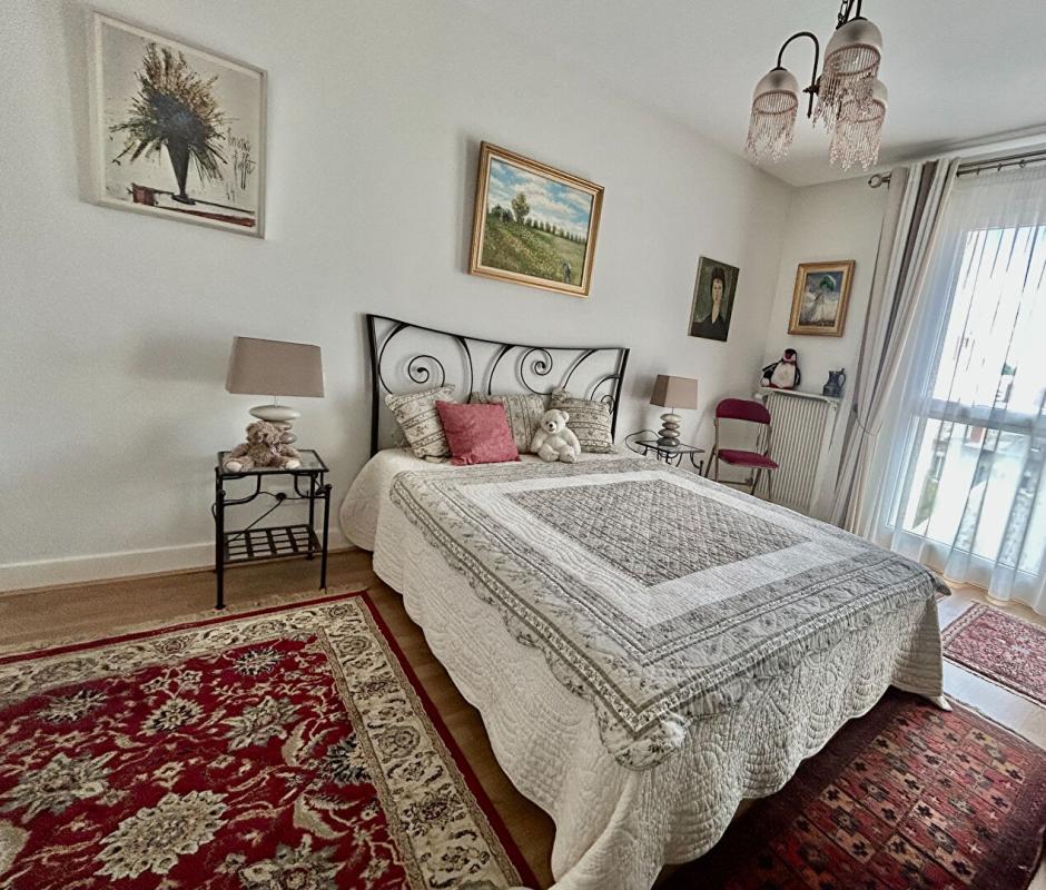 NEVERS Nevers Très Bel Appartement 162.69 m2 11
