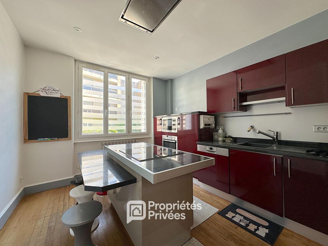 CLERMONT-FERRAND Maison T7 ( 5 ch ) 162 m2 avec garage, terrasse et cave 7