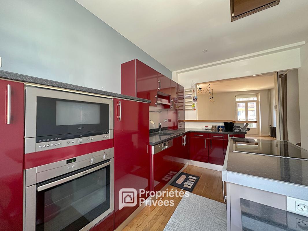CLERMONT-FERRAND Maison T7 ( 5 ch ) 162 m2 avec garage, terrasse et cave 8