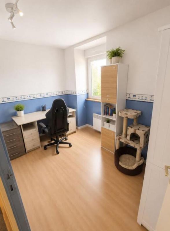 LAZ 29520 Laz maison de bourg 4 chambres beaux volumes confortable et habitable de suite 5