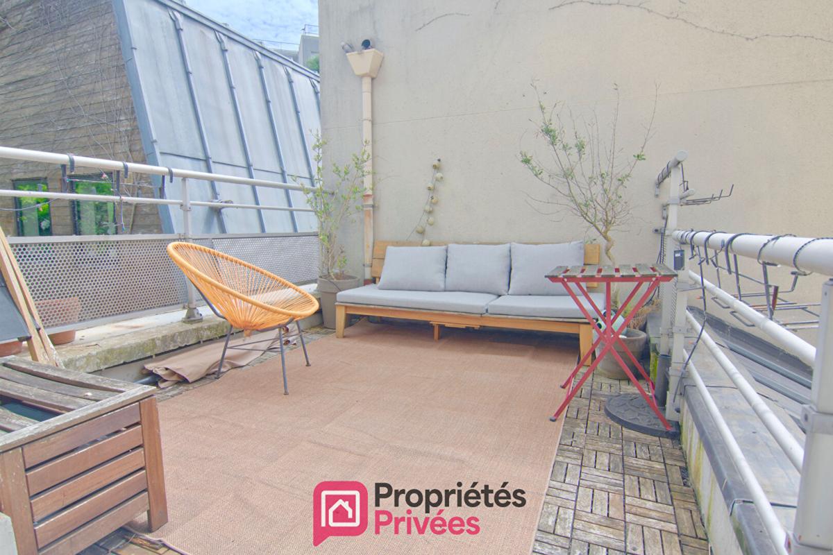 BOULOGNE-BILLANCOURT Appartement Boulogne Billancourt traversant 3 pièce(s) 81,02 m2 avec terrasse de 10 m2 1