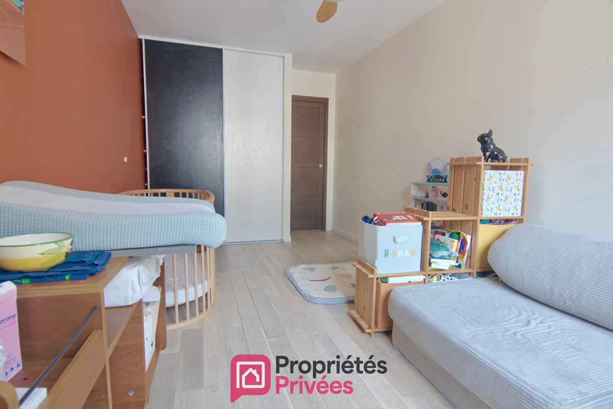 BOULOGNE-BILLANCOURT Appartement Boulogne Billancourt traversant 3 pièce(s) 81,02 m2 avec terrasse de 10 m2 10