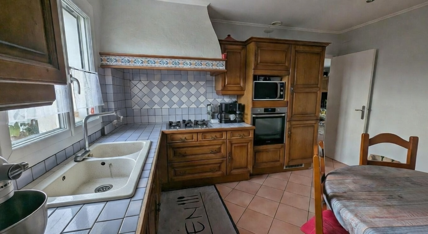 CASTELNAUDARY Villa 120 m² habitable avec sous sol 5
