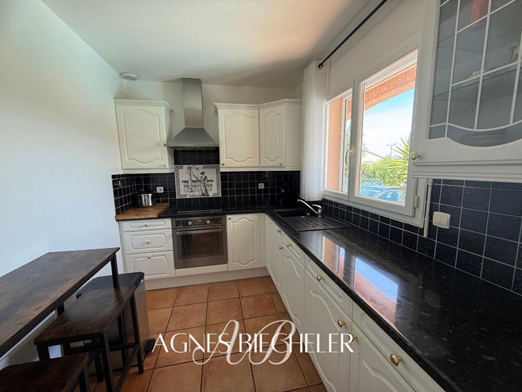 BANYULS-DELS-ASPRES Villa 4 p Banyuls Dels Aspres 120 m2 10