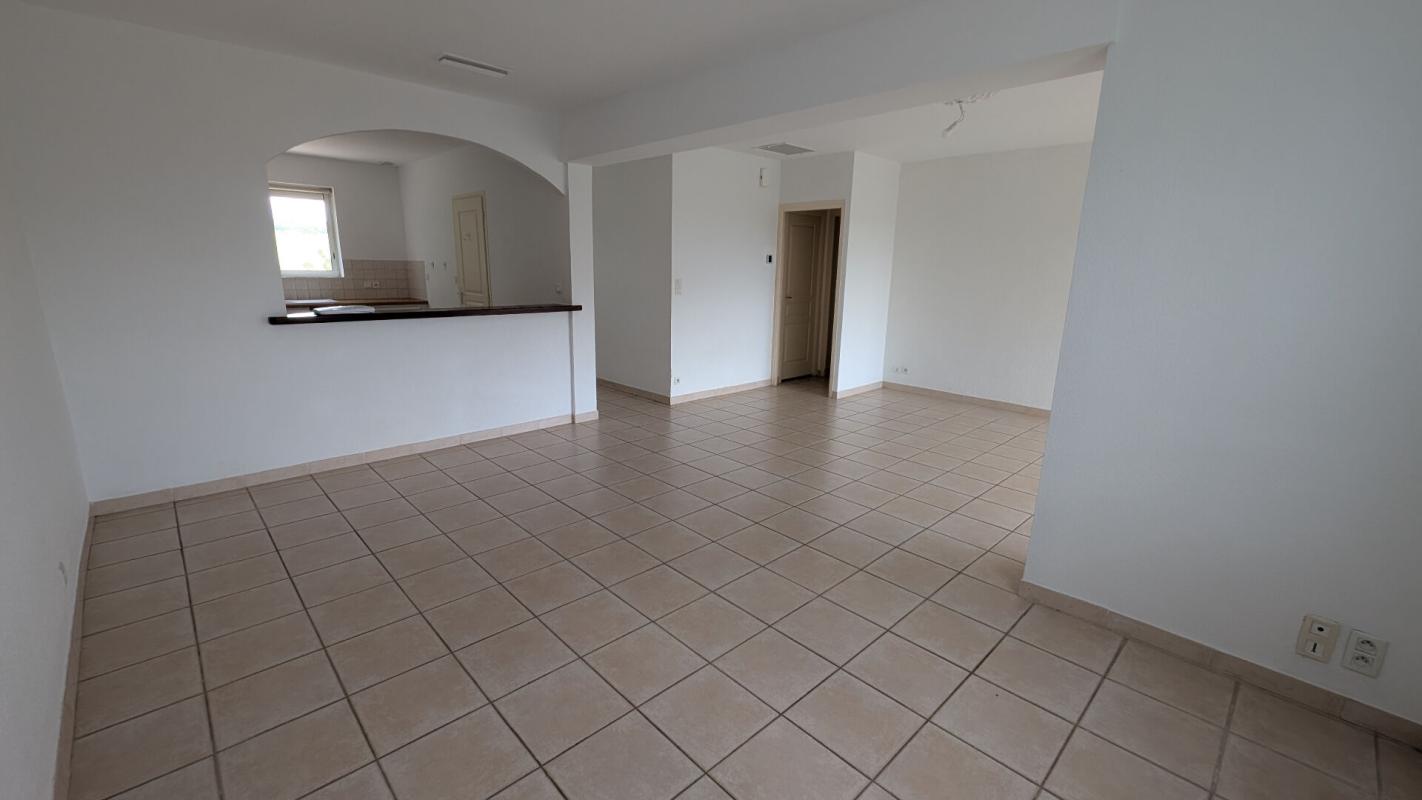 CASTELNAUDARY Villa T5 de 110 m2 avec vues panoramiques Pyrénées et Montagne Noire 8