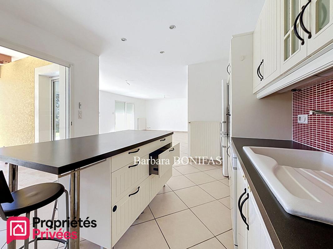 SAINT-SULPICE-LA-POINTE Maison Saint Sulpice La Pointe 5 pièces131 m2 6