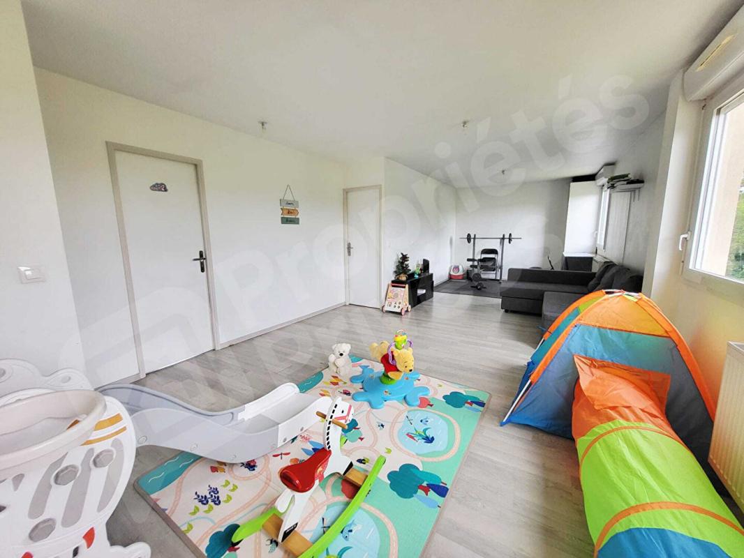 SERMAISES Maison Moderne 4 chambres, jardin 12