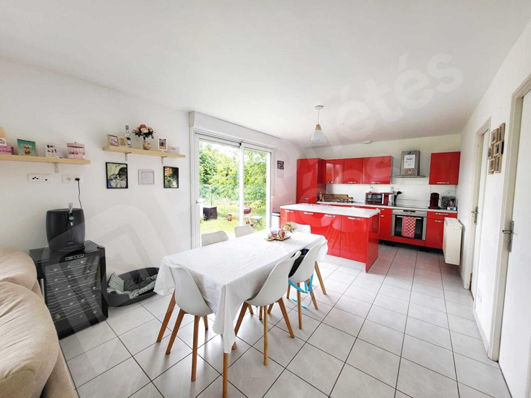 SERMAISES Maison Moderne 4 chambres, jardin 5