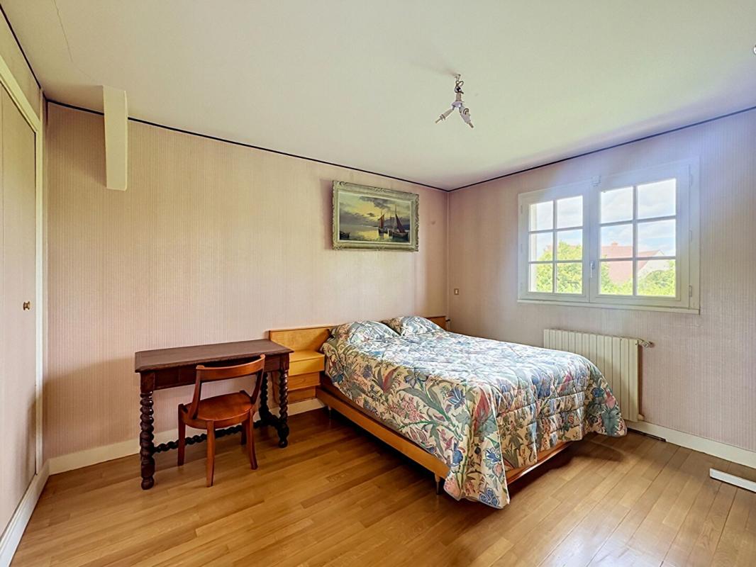 IGNY Une maison de famille pleine d'âme et de caractère à Gommonvilliers 13