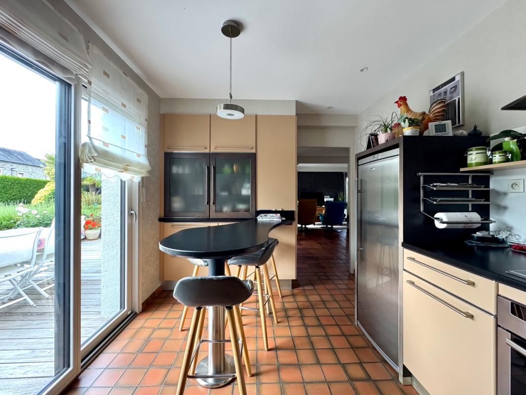 VITRE Maison 6 pièces - 364 000 10