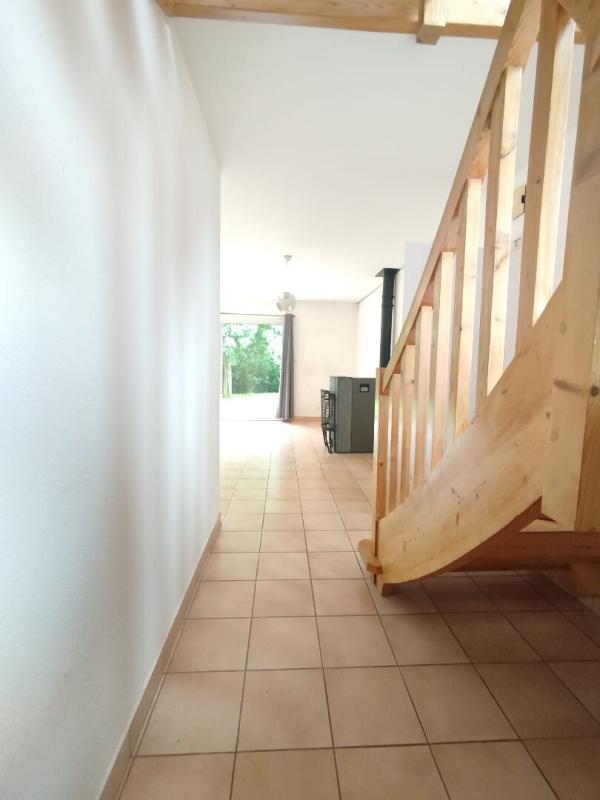 BEAUMONT-LA-RONCE Maison familiale lumineuse 193 m² avec fort potentiel - 4/5 chambres - Grand jardin 16