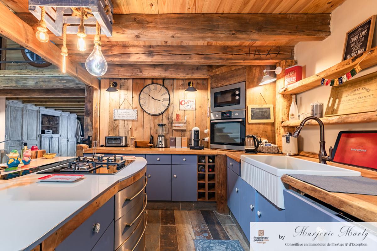 LEZIGNAN-CORBIERES Vente Loft sur garage - Montbrun Des Corbieres (11700) - 5 pièce(s) - 175 m2 - 235 000 1