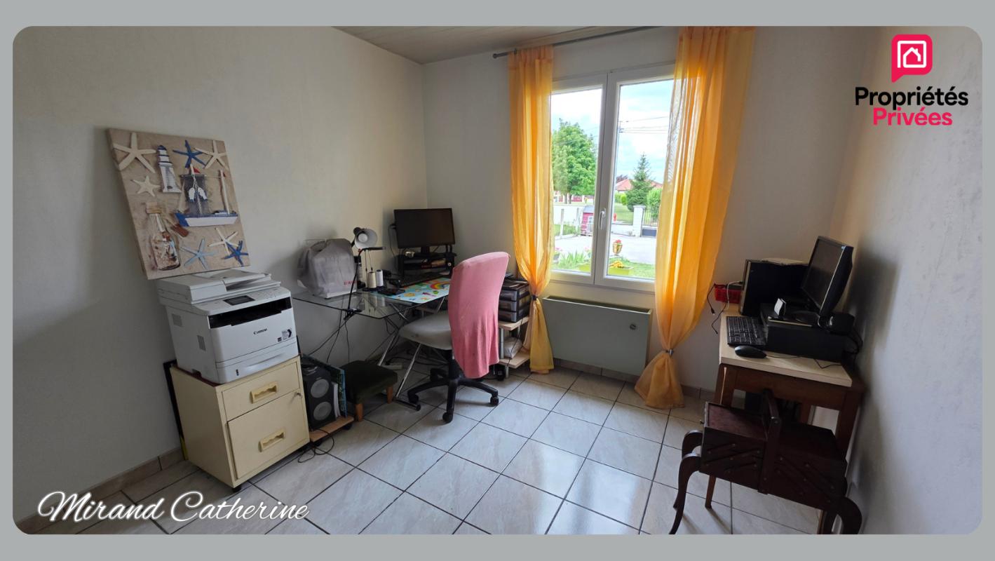 VOUE MAISON INDÉPENDANTE 3 CHAMBRES ? SOUS-SOL TOTAL AMÉNAGÉ ? TERRAIN 1 320 m² 12
