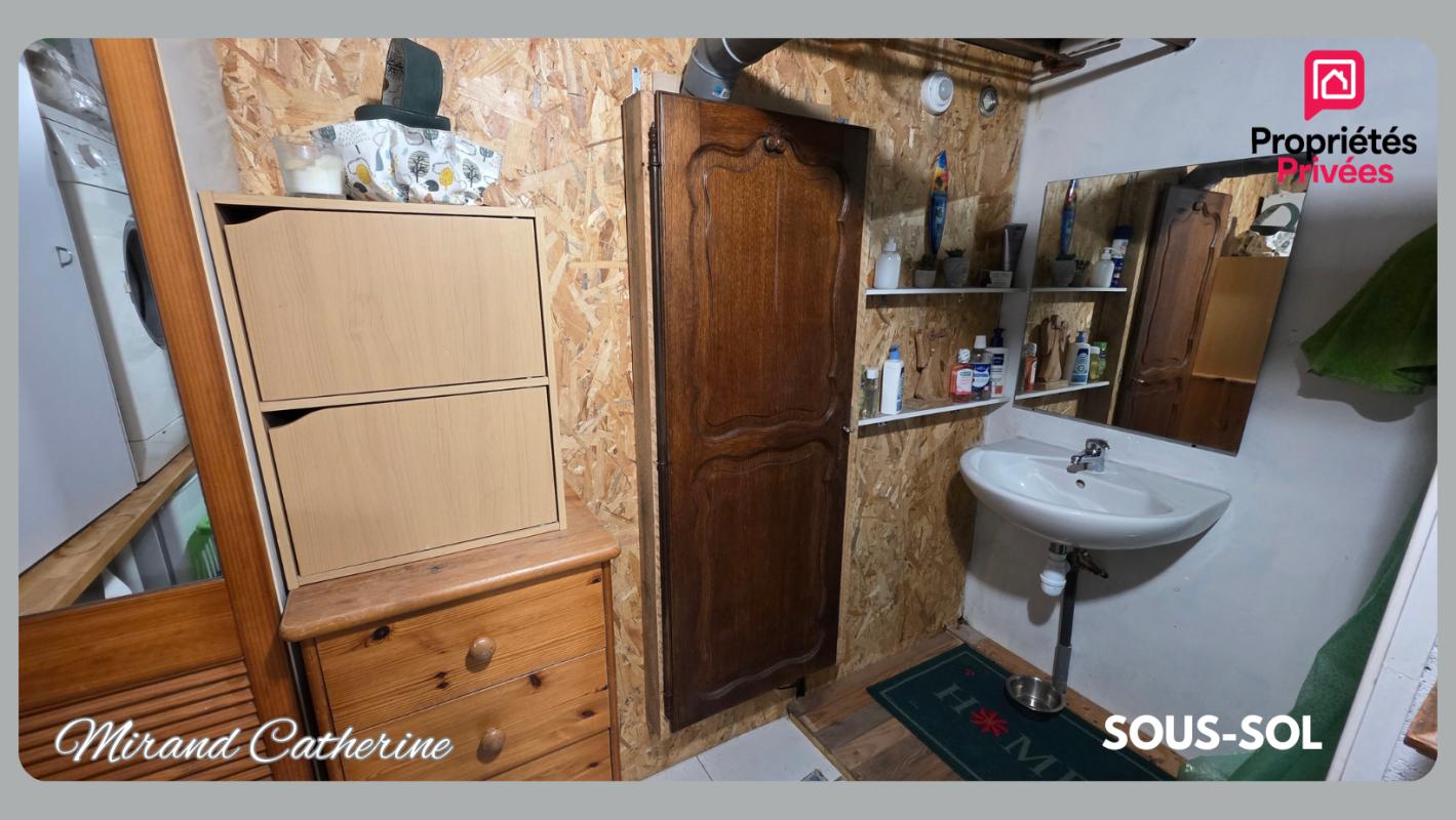 VOUE MAISON INDÉPENDANTE 3 CHAMBRES ? SOUS-SOL TOTAL AMÉNAGÉ ? TERRAIN 1 320 m² 15