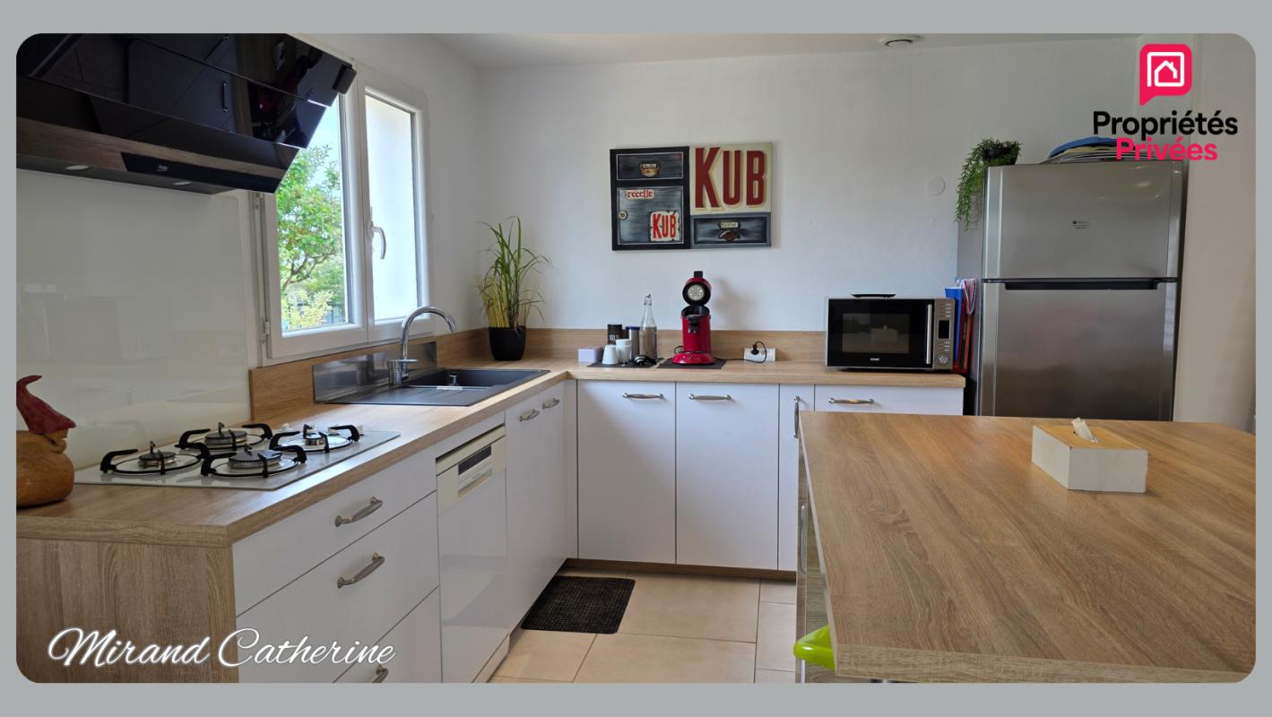 VOUE MAISON INDÉPENDANTE 3 CHAMBRES ? SOUS-SOL TOTAL AMÉNAGÉ ? TERRAIN 1 320 m² 8