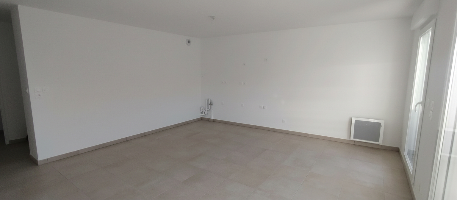 BEZIERS T4 Dernier Étage, Vue dégagée avec Terrasse 19m² (Proche Polygone) 6