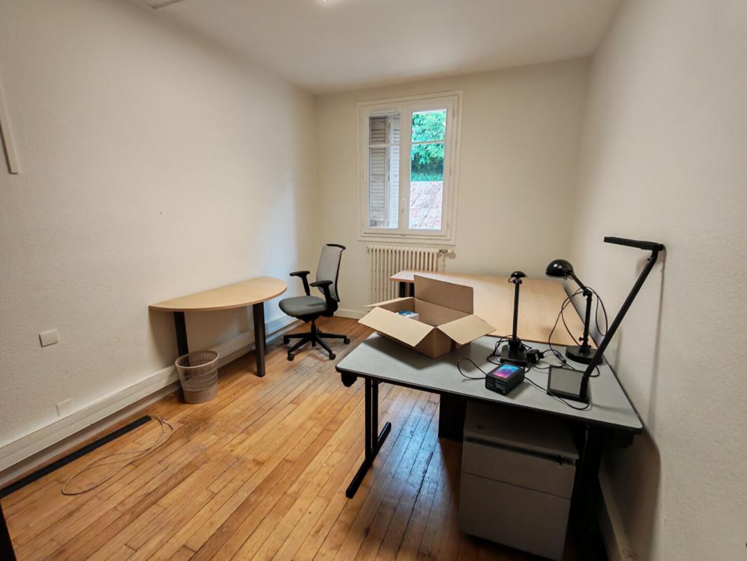 POITIERS POITIERS - IMMEUBLE DE BUREAUX 302 m2 7