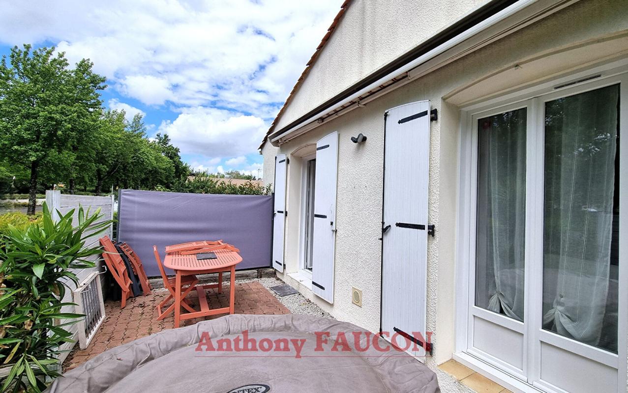 LA ROCHE-SUR-YON Maison La Roche Sur Yon 6 pièce(s) 124 m2 13