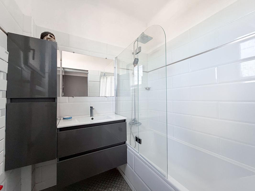 NANTES Nantes Ouest - Maison familiale 5 chambres, piscine chauffée et garage 15