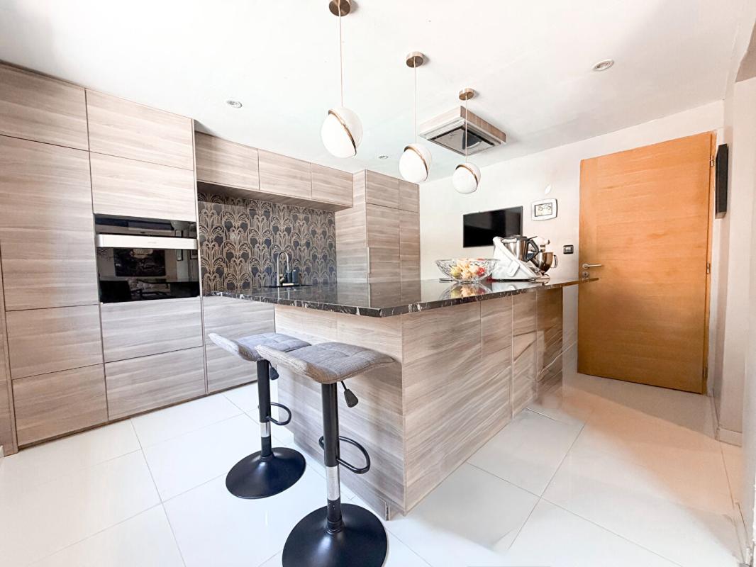 NANTES Nantes Ouest - Maison familiale 5 chambres, piscine chauffée et garage 7