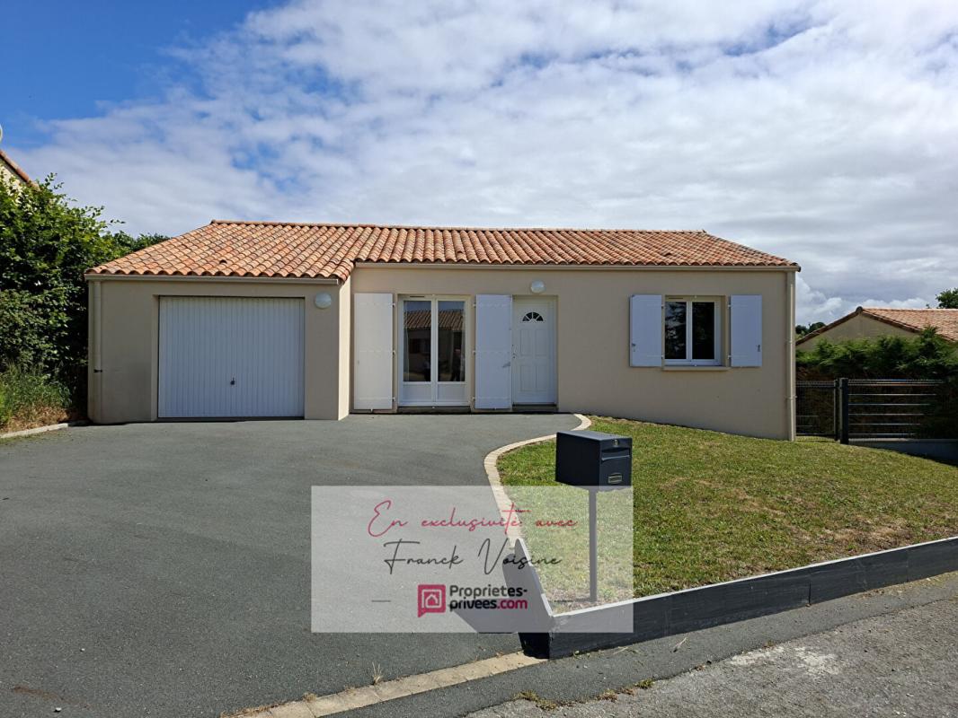 SÈVREMONT A VENDRE en Exclusivité à La Flocellière, Sèvremont, maison de 75 m2 avec 2 chambres sur une parcelle de 500 m2 env 1