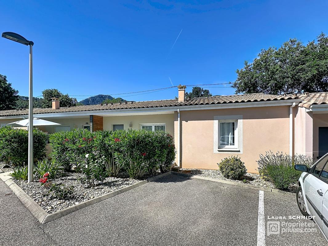 LA CELLE Maison 3 pièces 65m2 avec jardin louée 8