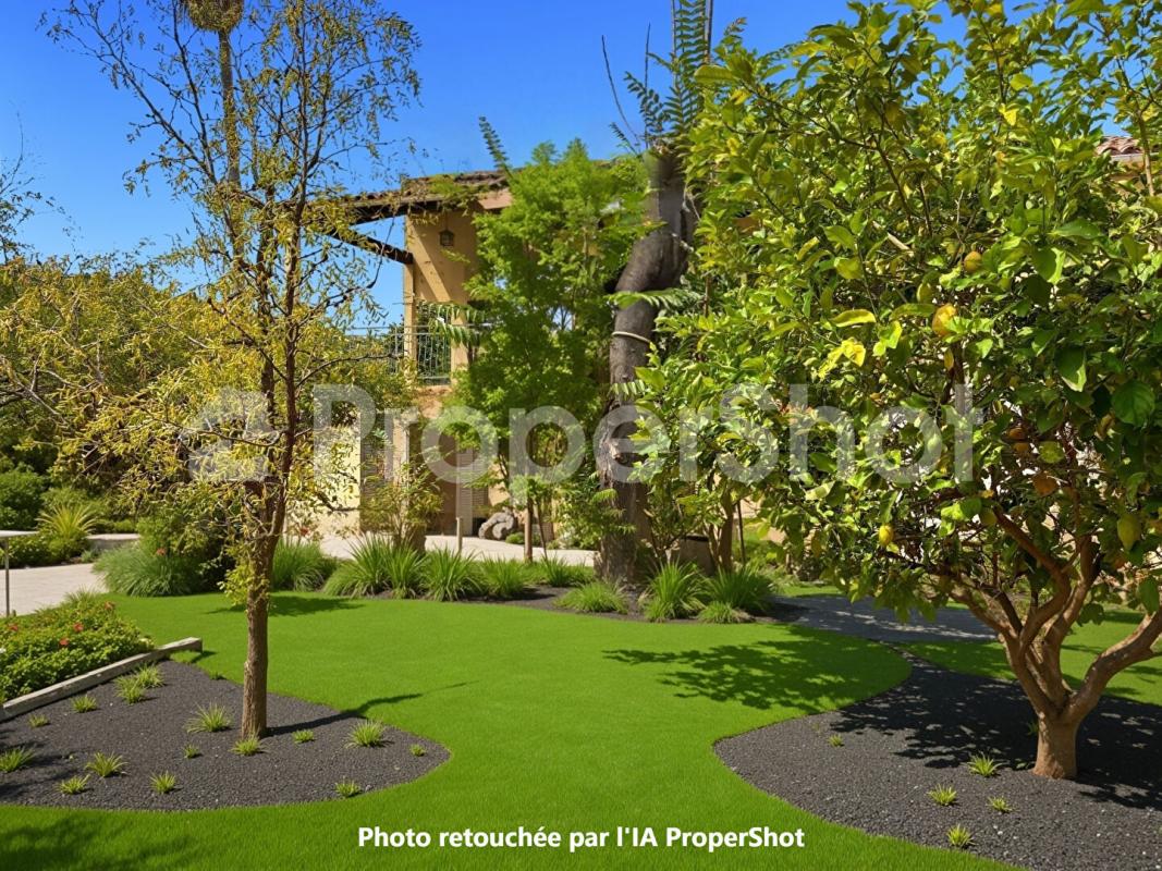 CAGNES-SUR-MER Propriété à rénover Cagnes sur Mer 190 m² 4