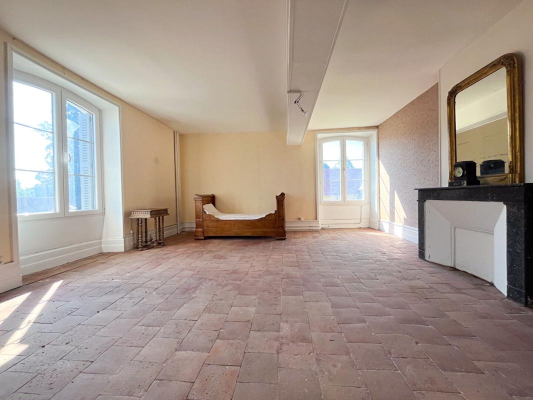 ECUEILLE Maison Ecueille 7 pièce(s) 250 m2 13
