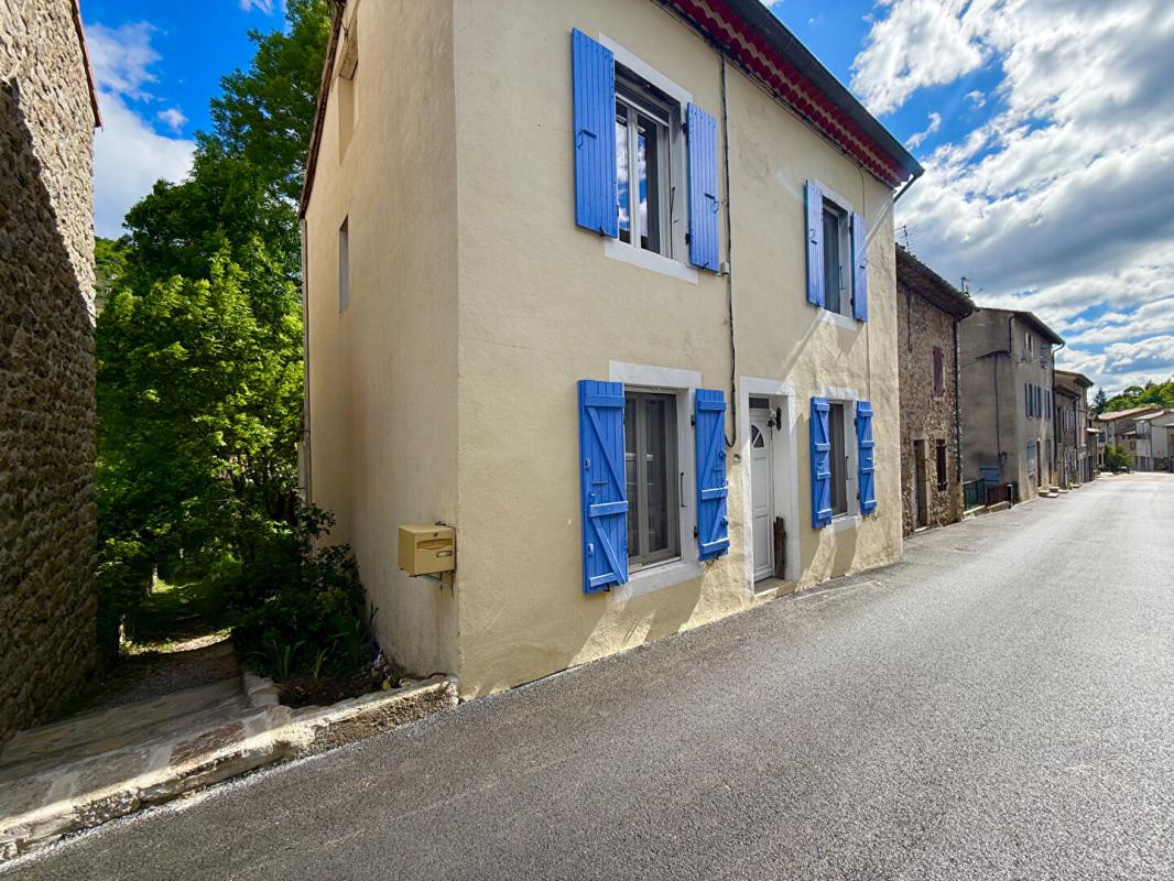 LA SOUCHE Maison La Souche 5 pièces 83 m2 2