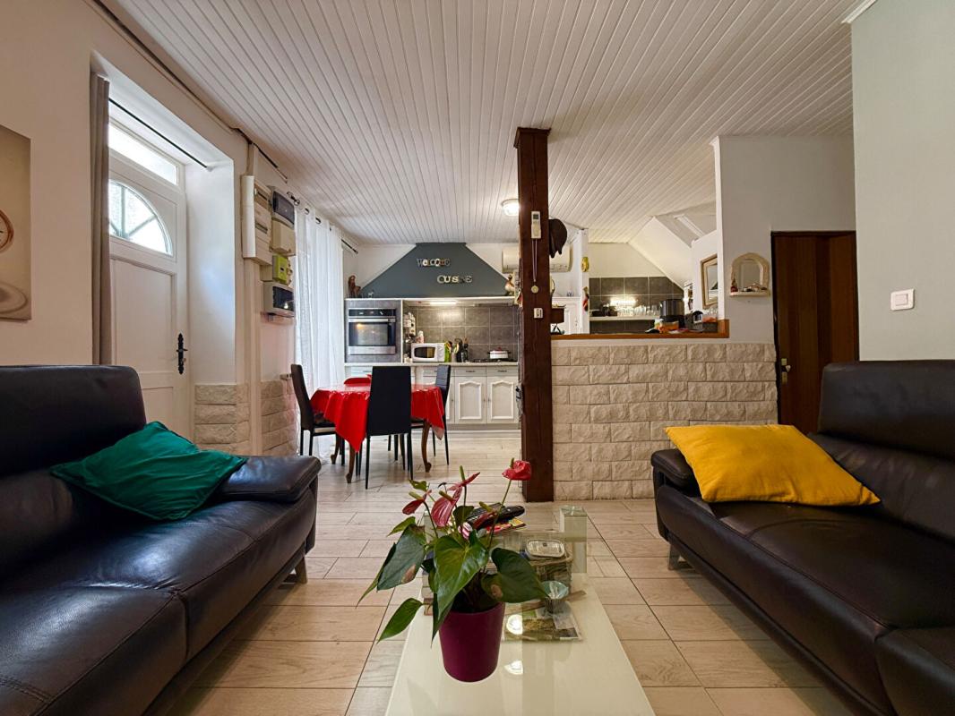 LA SOUCHE Maison La Souche 5 pièces 83 m2 6