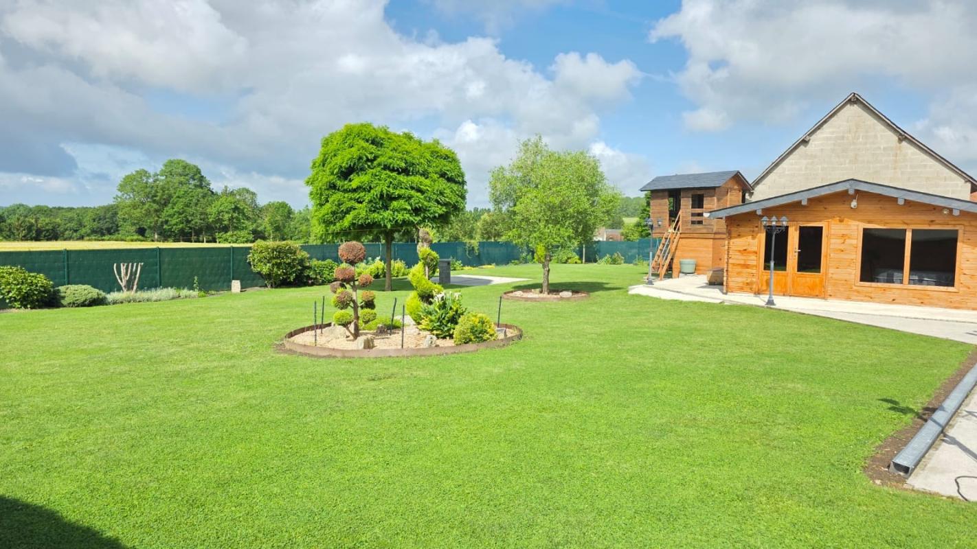 GOURNAY-EN-BRAY Maison + dépendances Gournay En Bray 6 pièces 126 m2 16