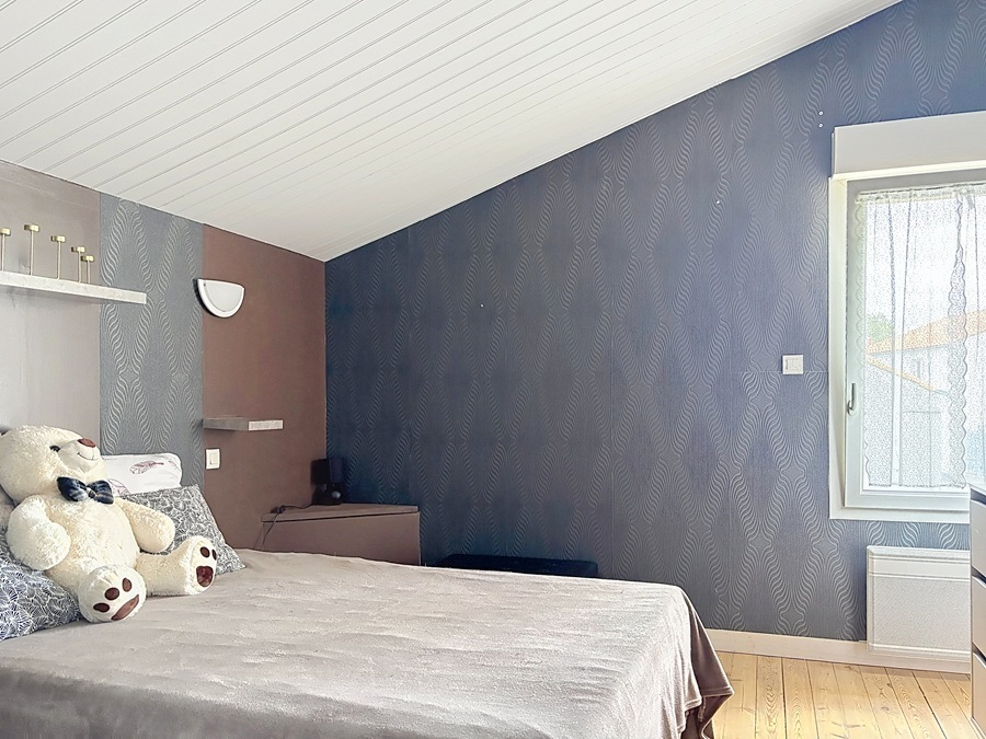 NUAILLE-D'AUNIS Maison de charme centre village 88 m2 7