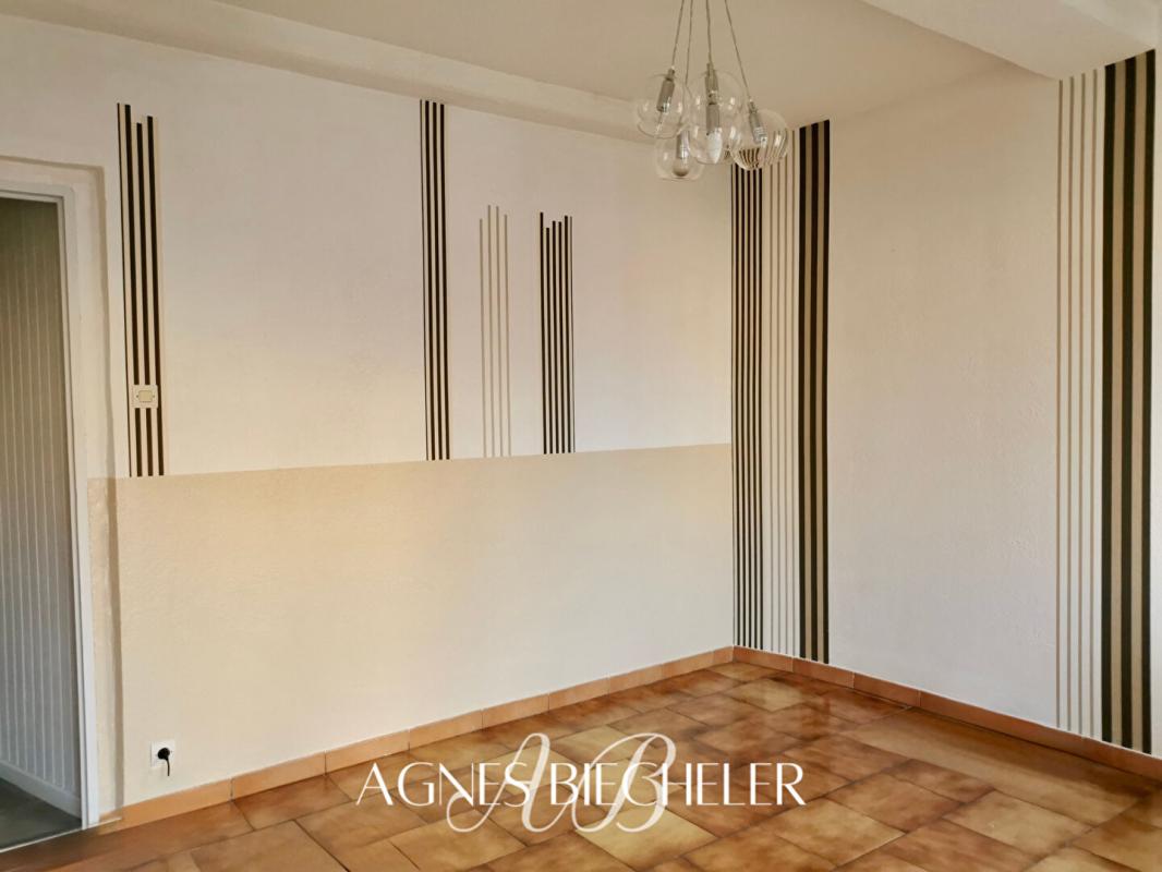 PALAU-DEL-VIDRE Immeuble 7 pièce(s) 160 m2 5