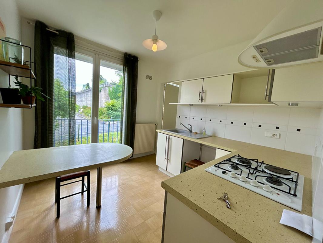 PERIGUEUX A vendre, appartement de type 3 dans un secteur recherché de Périgueux 24000 avec balcon, garage et cave 5