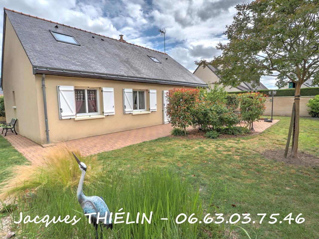 LONGUE-JUMELLES Maison familiale 5 chambres, prestations de qualité, état exceptionnel 16