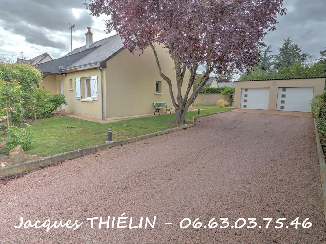 LONGUE-JUMELLES Maison familiale 5 chambres, prestations de qualité, état exceptionnel 18
