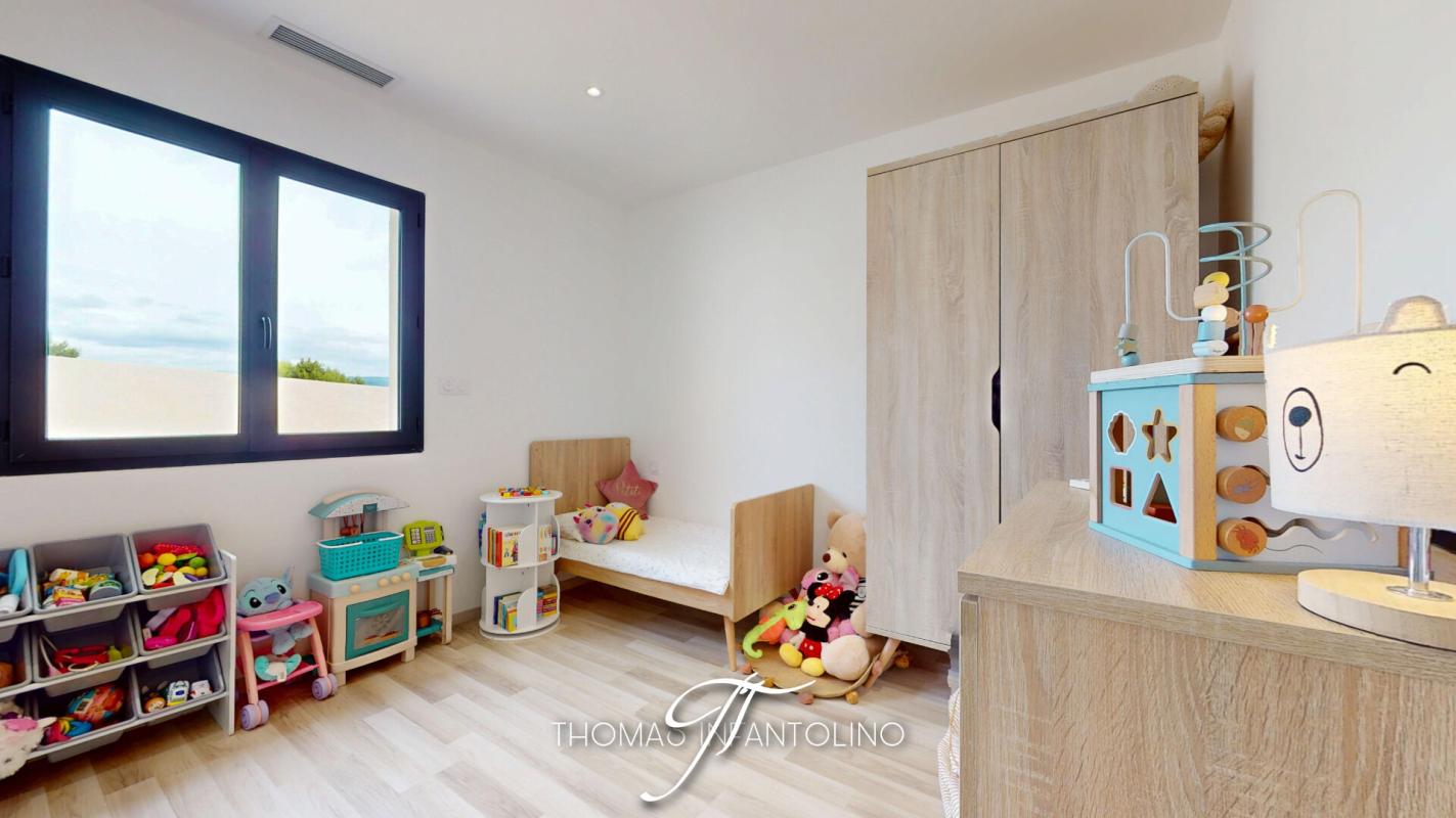 CONQUES-SUR-ORBIEL EN EXCLUSIVITE - PLAIN PIED - 3 CHAMBRES DONT UNE SUITE PARENTALE - CLIMATISATION GAINABLE - GARAGE - VUE DEGAGÉE 12