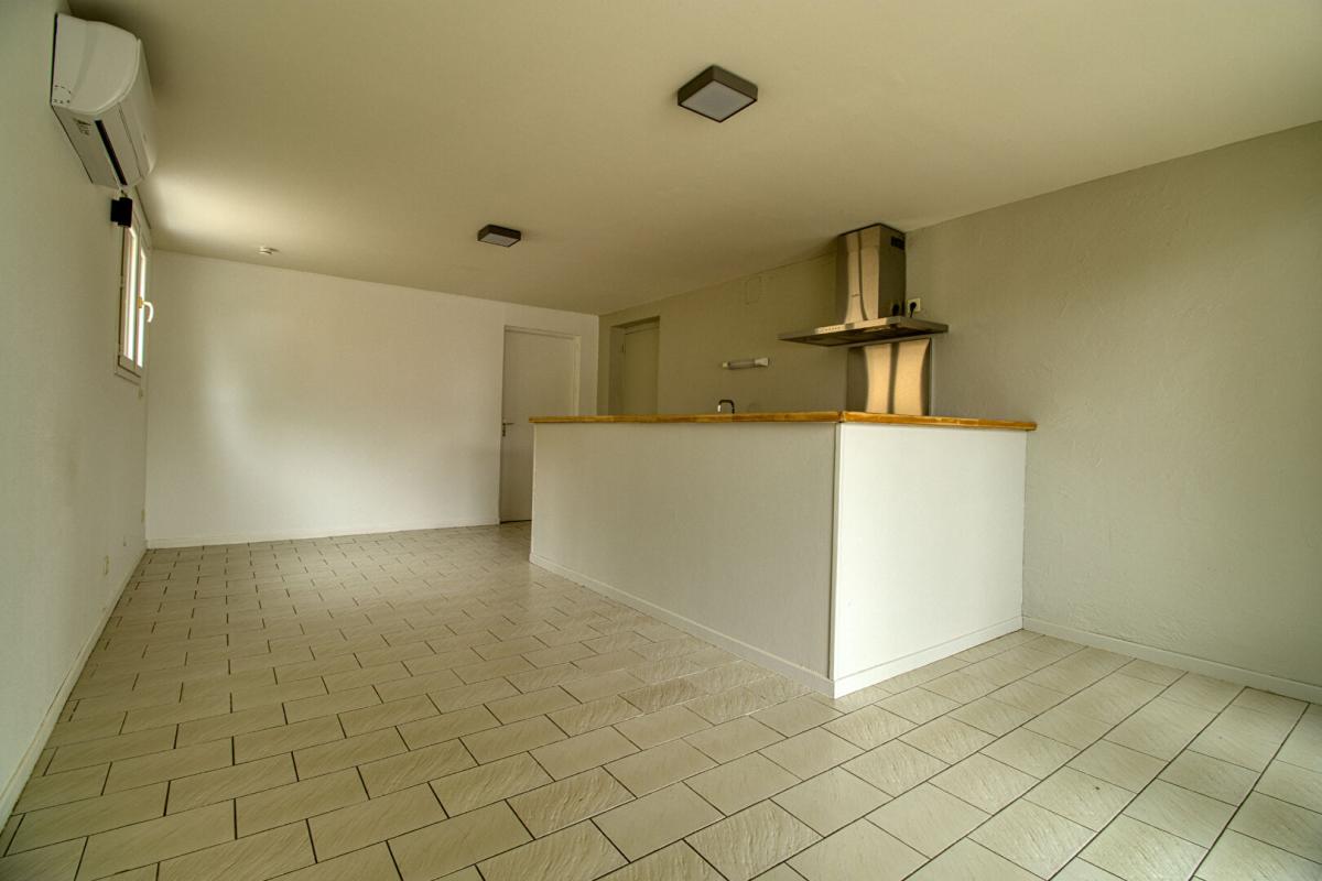 CASTRES Immeuble de rapport rénové - 3 appartements - Secteur Albinque 2