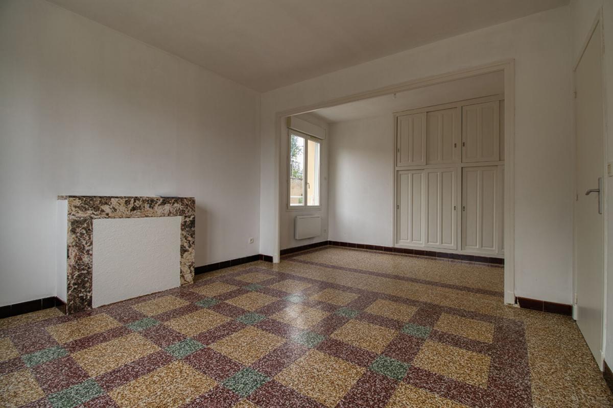 CASTRES Immeuble de rapport rénové - 3 appartements - Secteur Albinque 5