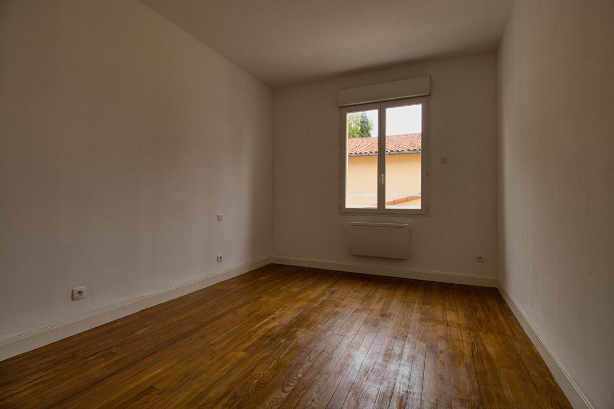 CASTRES Immeuble de rapport rénové - 3 appartements - Secteur Albinque 8