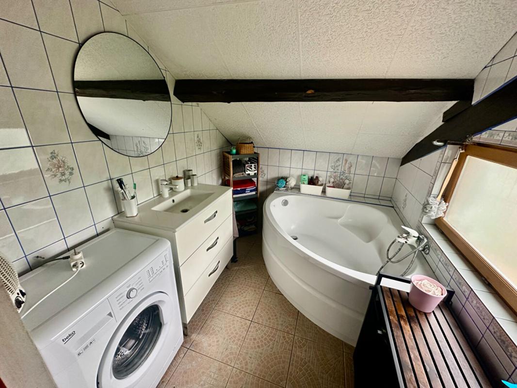 PRUILLE-L'EGUILLE Maison Pruille L Eguillé 5 pièce(s) 107.51 m2 9