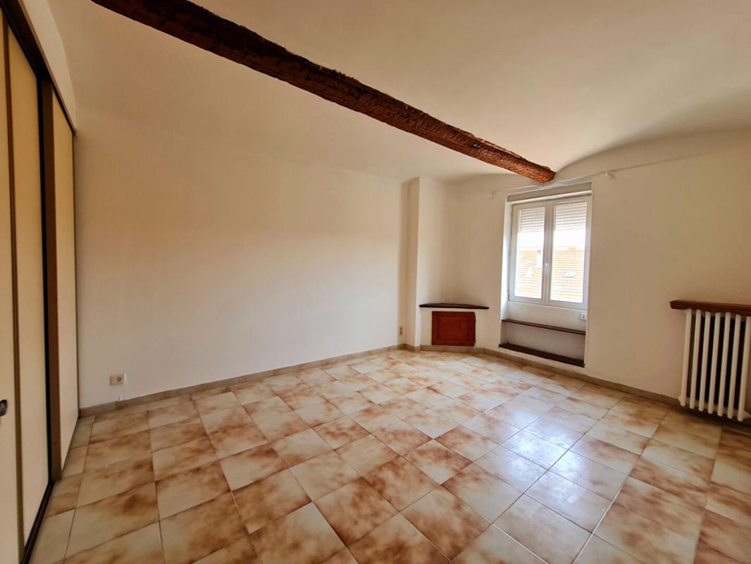 ALES Maison T4 de 108 m² avec cour privative en Centre-ville d'Alès 7