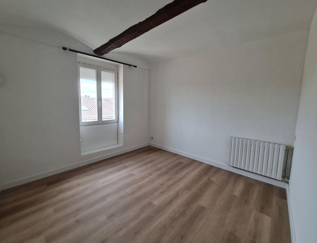 ALES Maison T4 de 108 m² avec cour privative en Centre-ville d'Alès 8