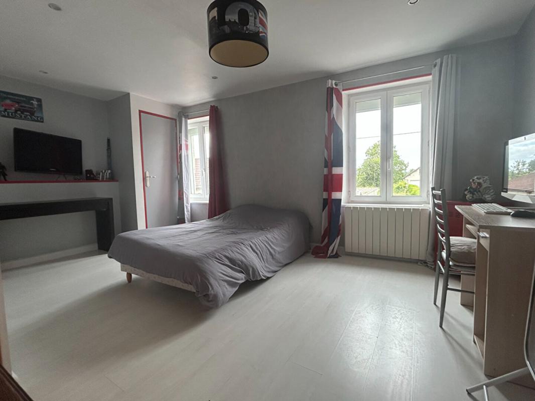 MERY-CORBON 14370 Maison 102 m² en parfait état 183 800 12